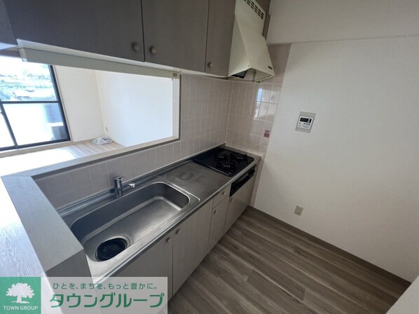 カレラエイトの物件内観写真